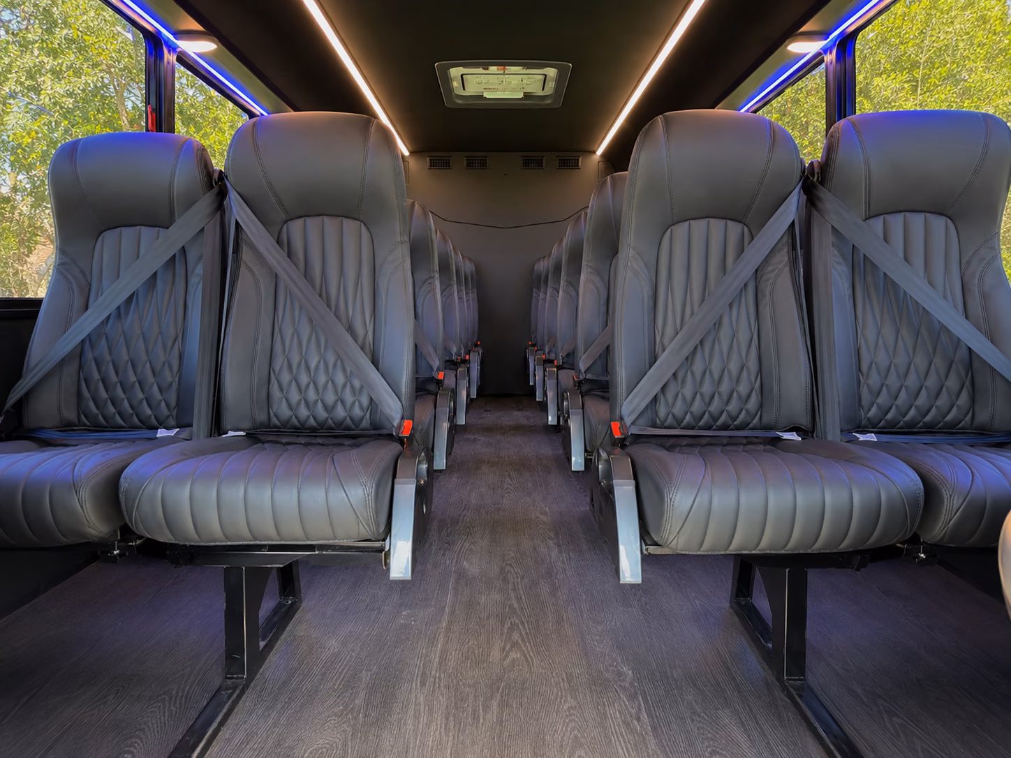 book group transportation for your next corporate event 2