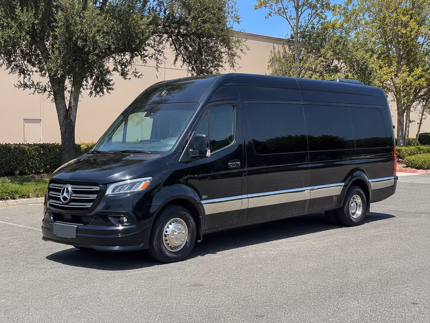 book group transportation for your next corporate event 5