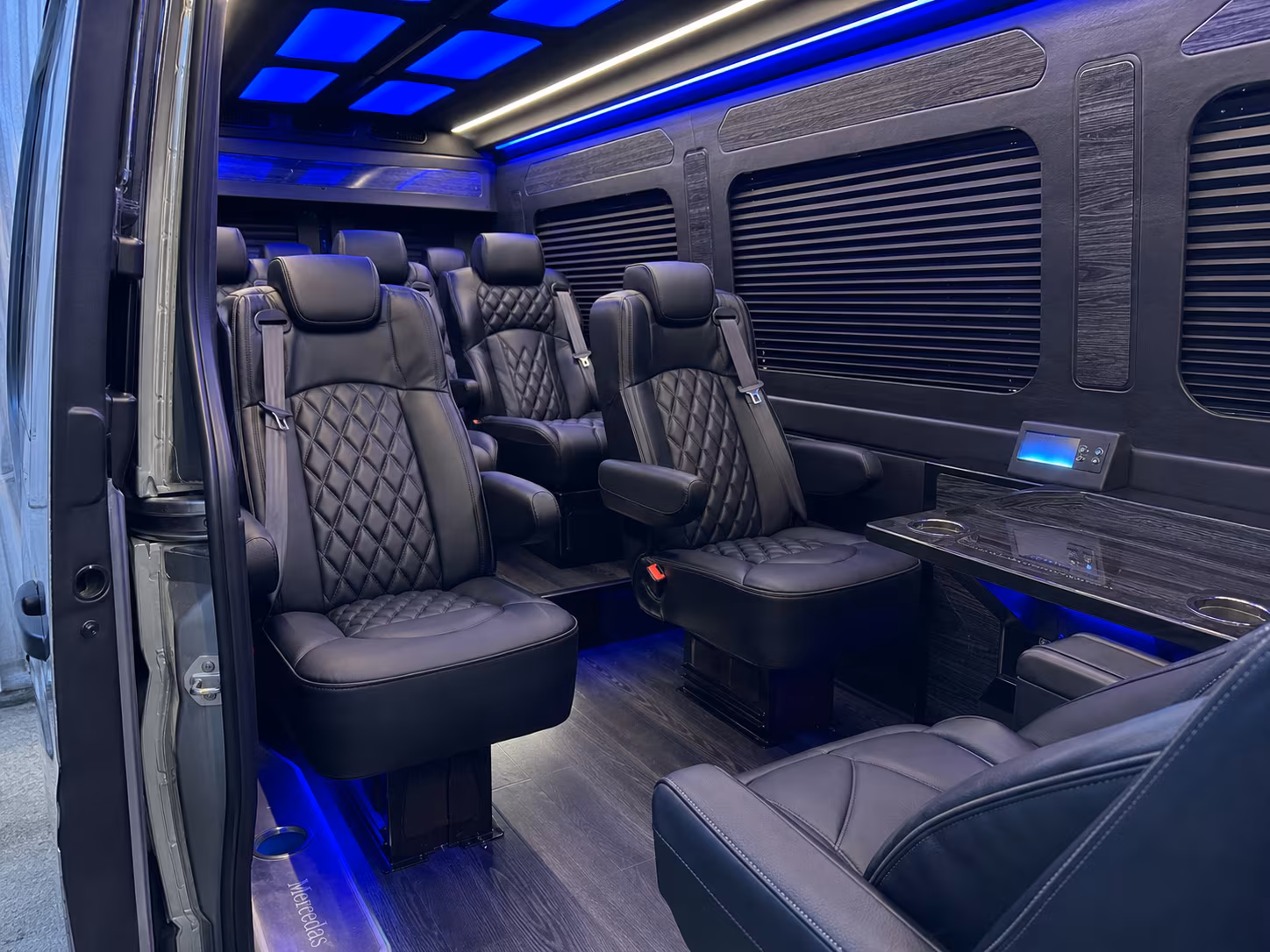 book group transportation for your next prom 3