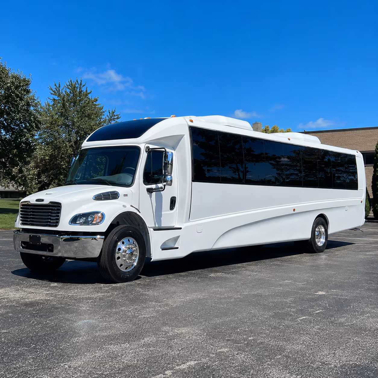 minibuses for carlsbad bridal party transfers and getting ready transportation