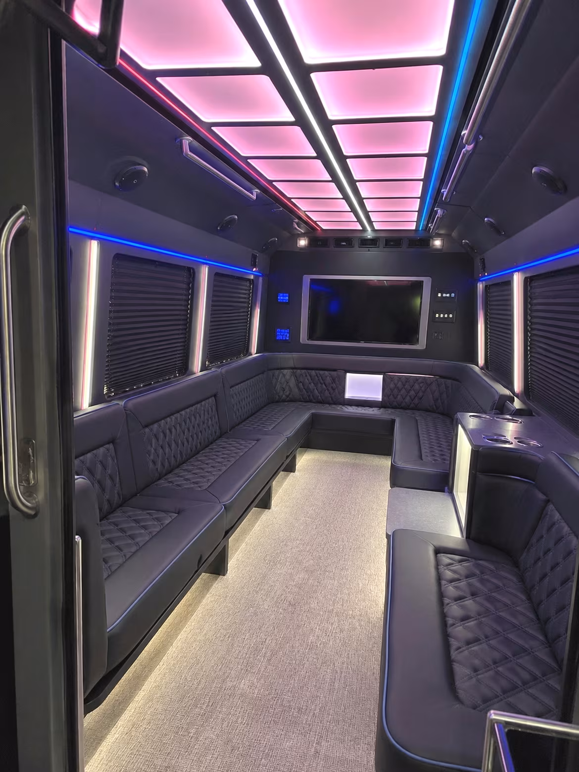 party buses to san diego fc and wave fc matches at snapdragon stadium