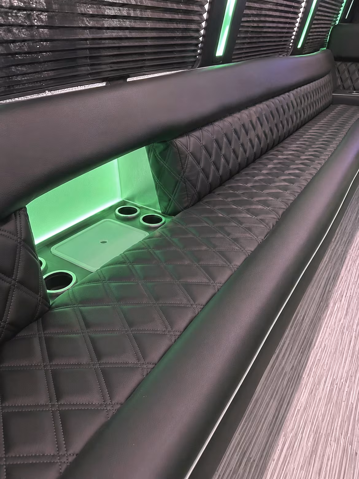 trade show bus rentals for groups exhibiting at del mar and anaheim